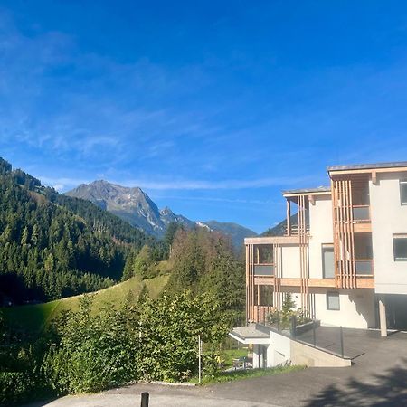 Natur Zeit - Alpine Garden Apartments Mayrhofen Exteriér fotografie